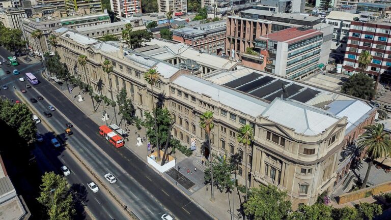 Universidad chilena es investigada por mal manejo de cadáveres donados
