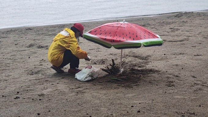 Otra copia del Corán es quemada por una mujer