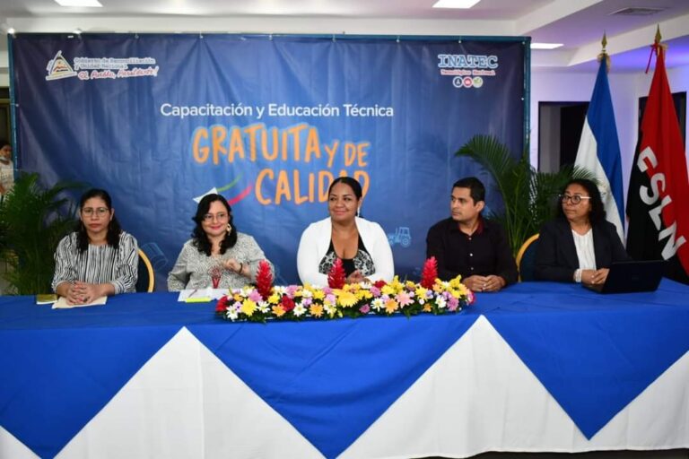 Docentes técnicos fortalecen sus conocimientos en la biopedagogía