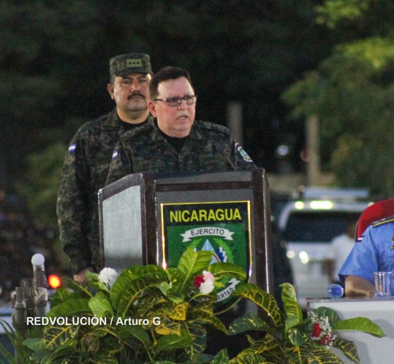 Gral. Avilés: “Hoy marchamos llenos de patriotismo, firmeza y dignidad”