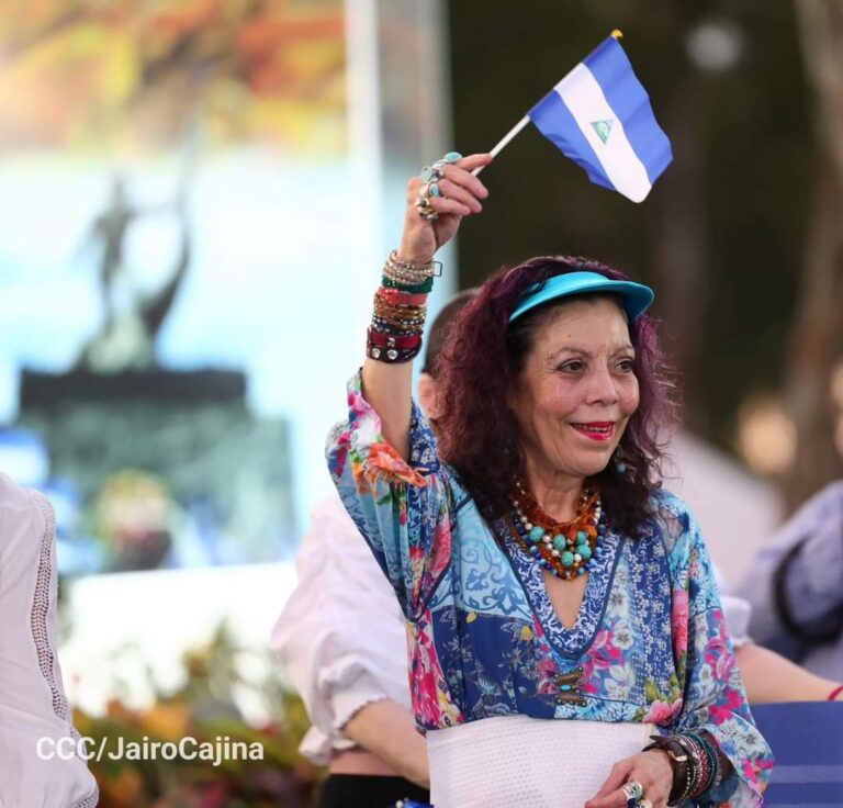 El porvenir está cada vez más cerca, destaca Rosario