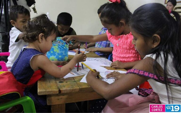INAFOR realiza concurso de pintura con niños de Managua