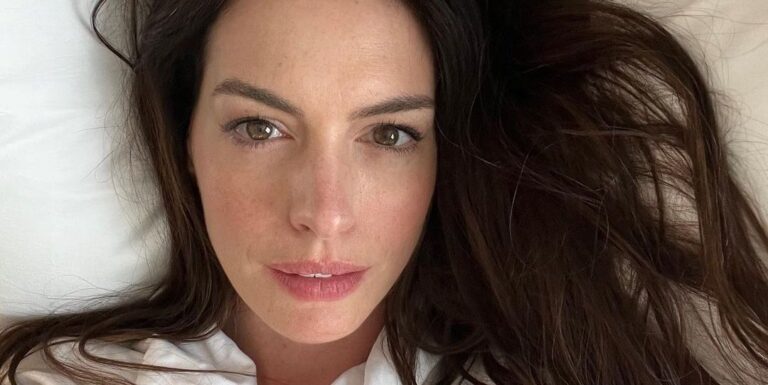 Anne Hathaway celebra su sobriedad