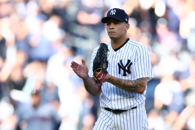 Jonathan Loásiga está de regreso en las Mayores