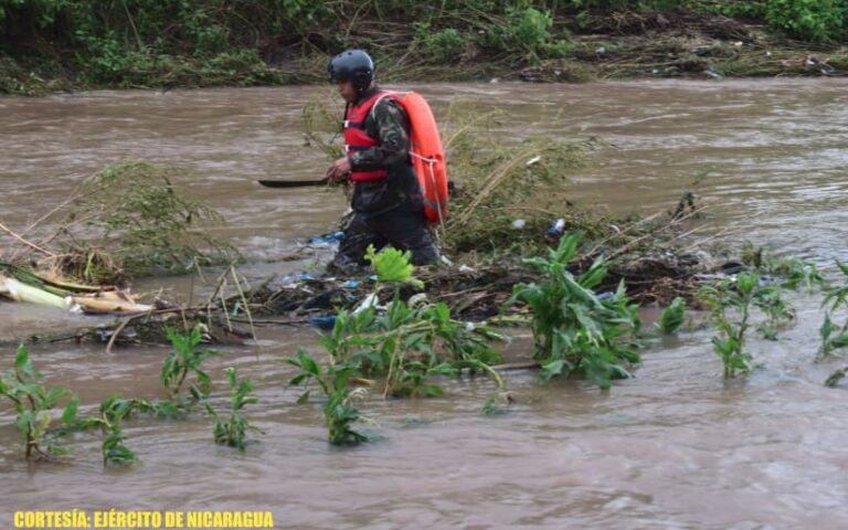 Ejército en búsqueda y rescate de cuerpo sin vida