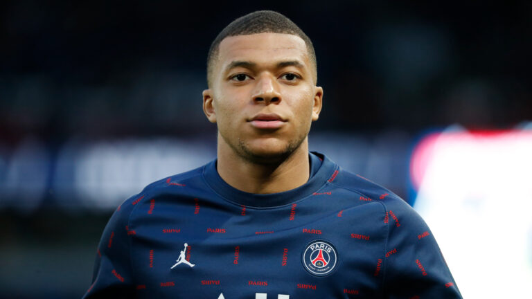 Al- Hilal ofrece 300 millones de euros por Kylian Mbappé