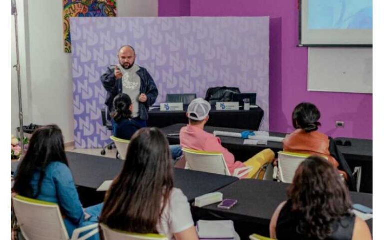 Especialistas mexicanos imparten taller a diseñadores de Nicaragua Diseña