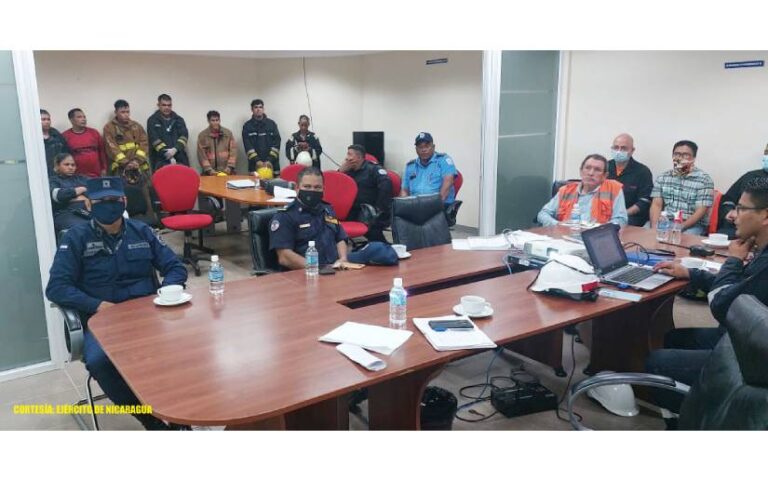 Ejército participa en simulacro de contingencia sobre sofocación de incendios