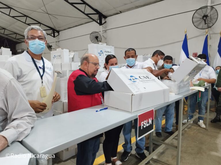 Inicia el traslado de maletas electorales a los 153 municipales del país