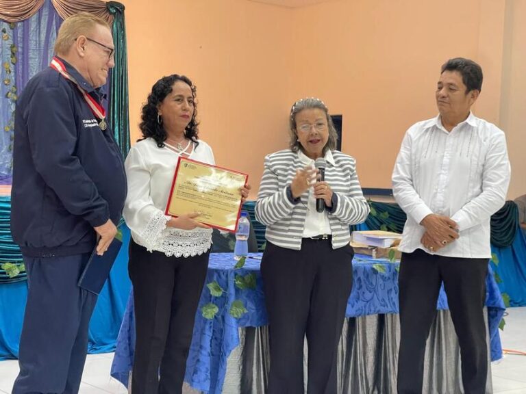 Rinden tributo al Maestro Guillermo Rothschuh en su natalicio