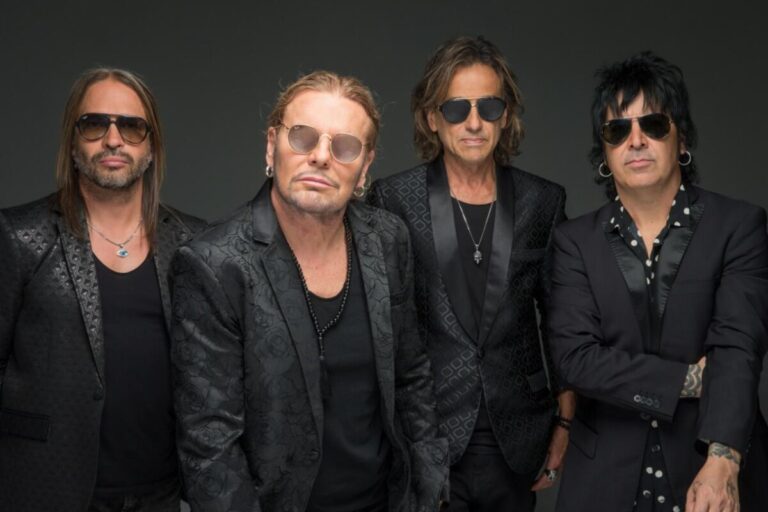 Fher Olvera protagoniza tremendo escándalo en concierto