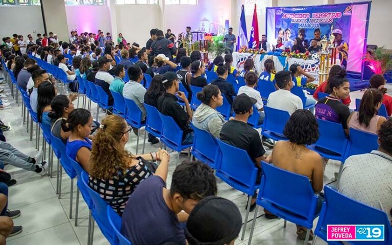 Más de 500 jóvenes participaron en el encuentro que realizó el MDAA