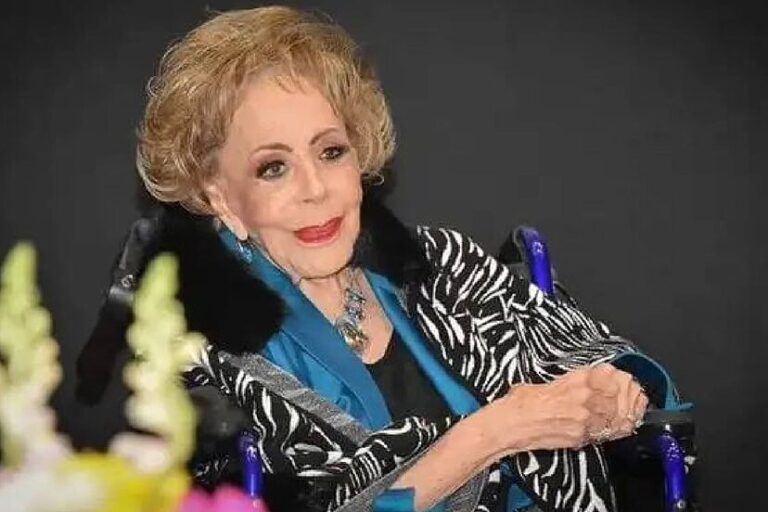 Michelle Salas habla sobre estado de salud de Silvia Pinal