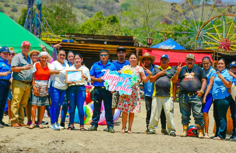 Galardonan como “La Playa Más Limpia y Bonita” en Wiwilí