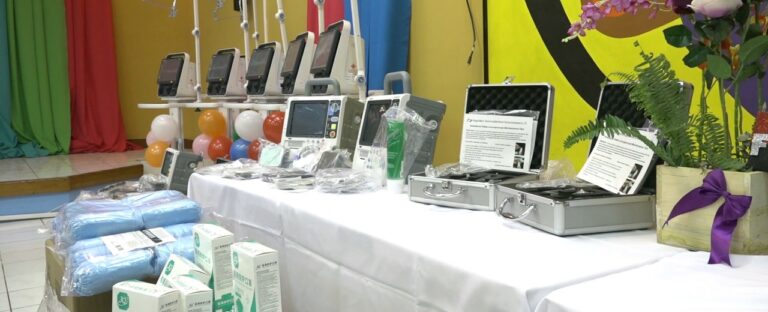 Hospital de León recibe equipos médicos