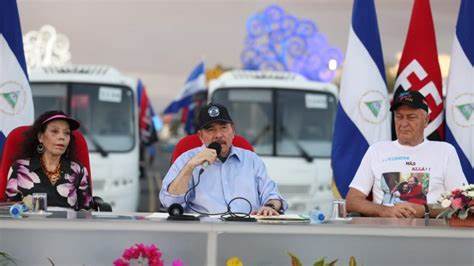 Presidente entregará autobuses a cooperativas este 15 de julio