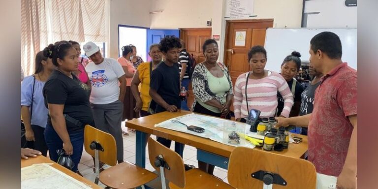 Centro Tecnológico de Puerto Cabezas presenta ofertas formativas a comerciantes de mariscos