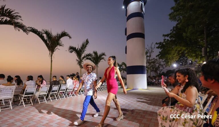 ND realiza primera Pasarela Verano 2024 en el Faro de Masachapa