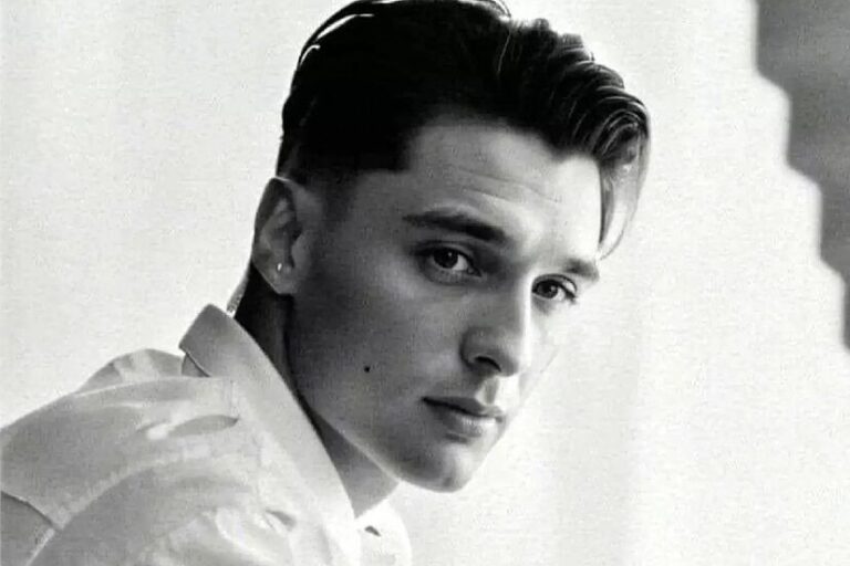 Peso Pluma y su nuevo cambio de look