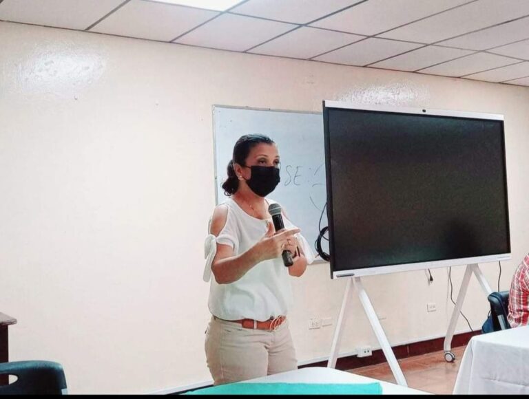 Periodismo nicaragüense con rostro de mujer