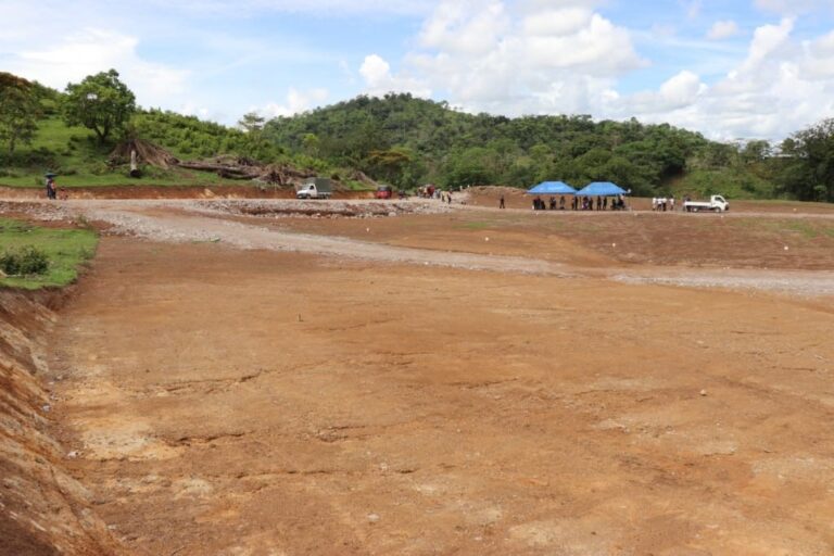 Programa Bismarck Martínez entregará 50 mil lotes y 15 mil viviendas