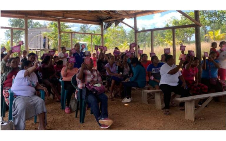 Mujeres protagonistas conocen sus derechos a través de presentación de Cartilla
