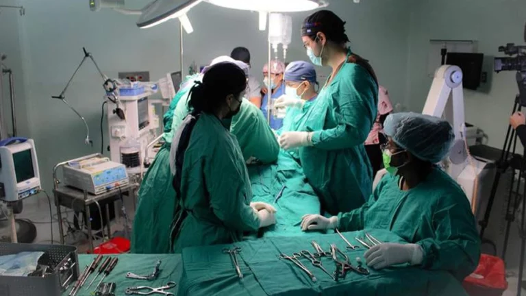 Mega Feria de Salud de Neurocirugía atenderá a 1 mil protagonistas