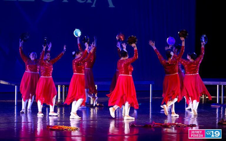 Realizan II Edición de Danzas Cristianas