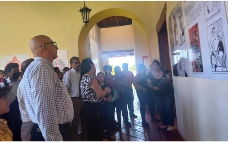 Exposición sobre Condorito en la ciudad de Granada