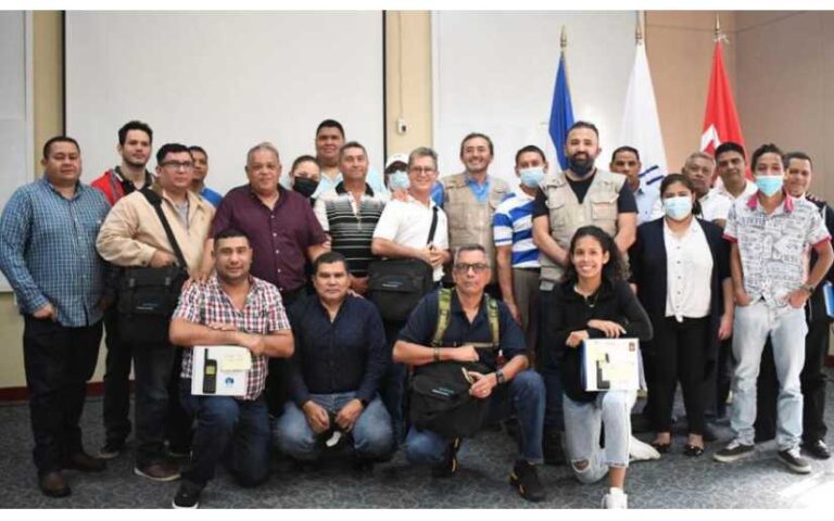 UIT capacita para uso de telecomunicaciones de emergencias