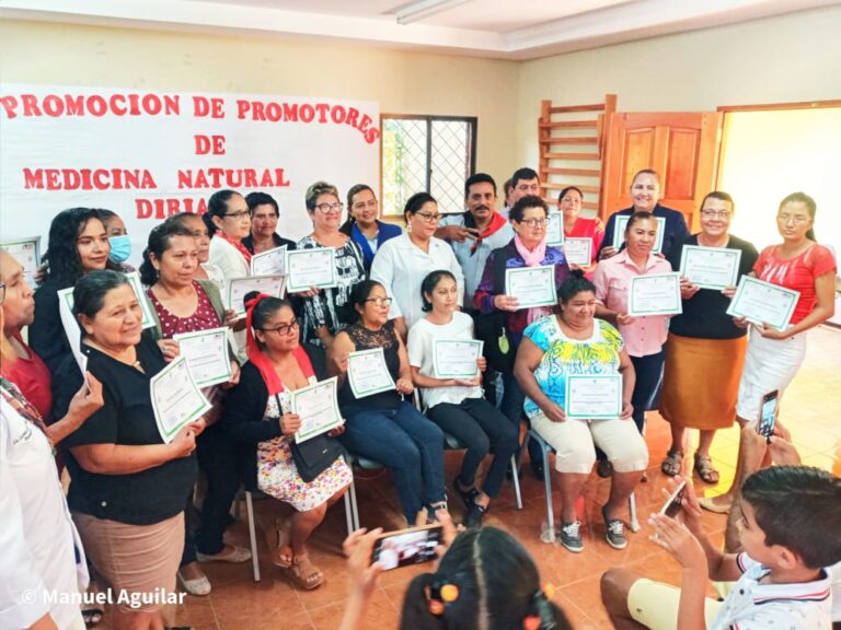 Celebran VI graduación de promotores de salud en medicina natural en Diriamba