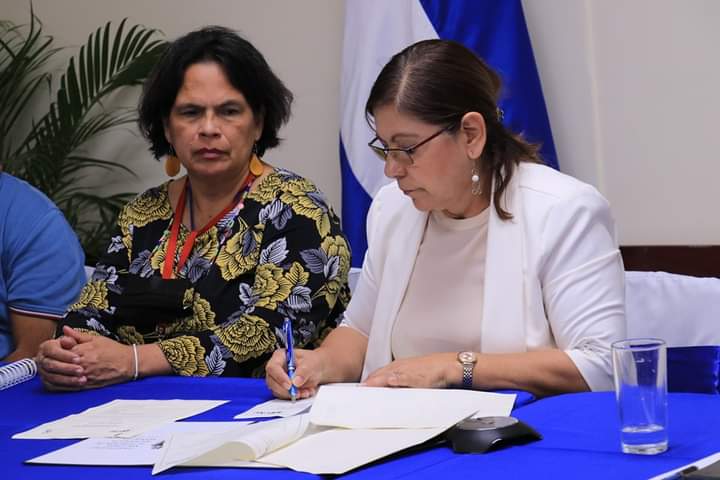 CNU firma convenio con la Universidad de Ciencias Médicas de Irán