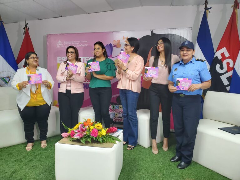 Lanzan Cartilla “Mujer, derechos, leyes y mecanismos de denuncia”