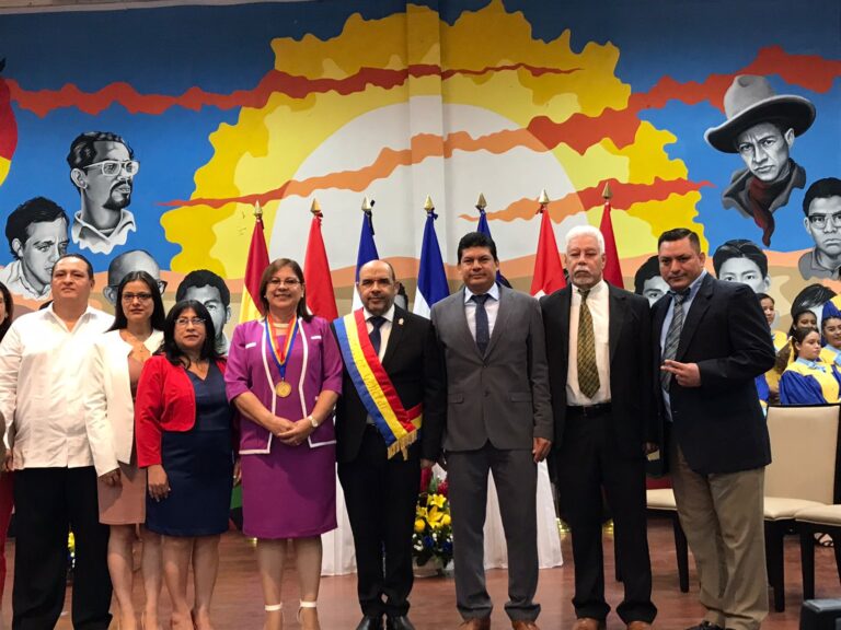 Nuevas autoridades de la UNAN-Managua toman posesión de sus cargos