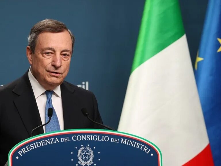 Presidente de Italia no acepta renuncia de primer ministro