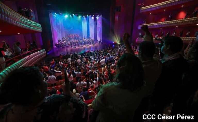 Realizan la nueva edición del concierto Cantos a la Revolución