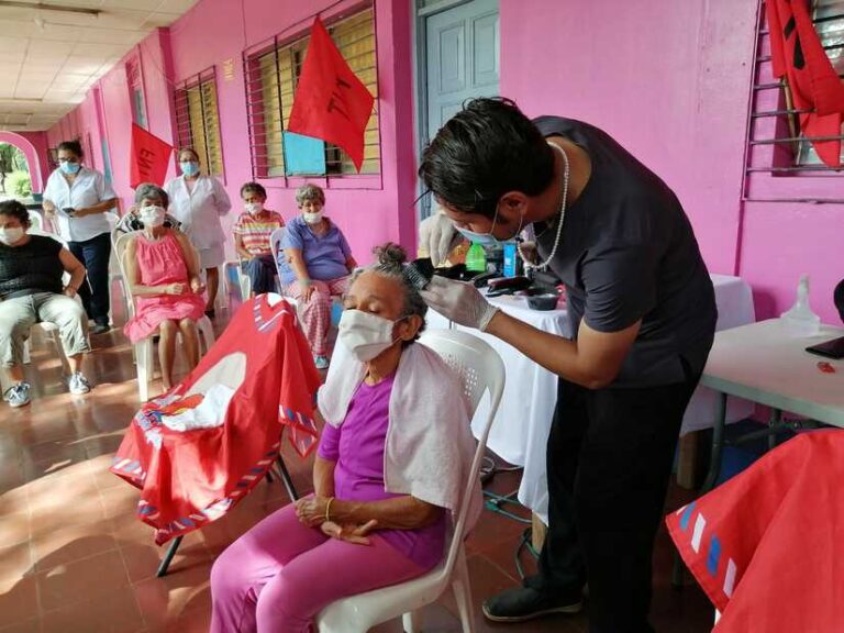 Embellecen a pacientes del hospital Psicosocial