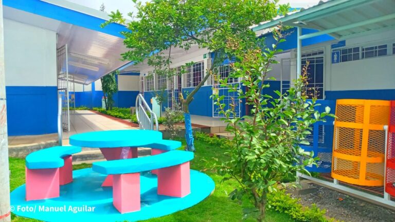 Inauguran mejoramiento y equipamiento del Centro Escolar Pedro Joaquín Chamorro en San Marcos