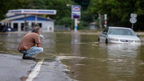 Lluvias en Kentucky deja ocho fallecidos
