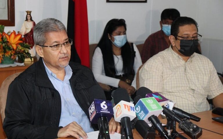 MIFIC presenta comportamiento de las exportaciones e importaciones