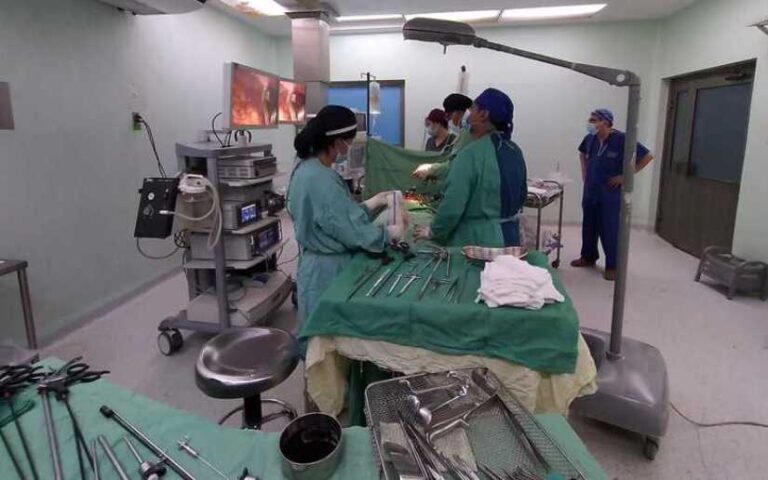 Atienden a 20 pacientes en jornada quirúrgica