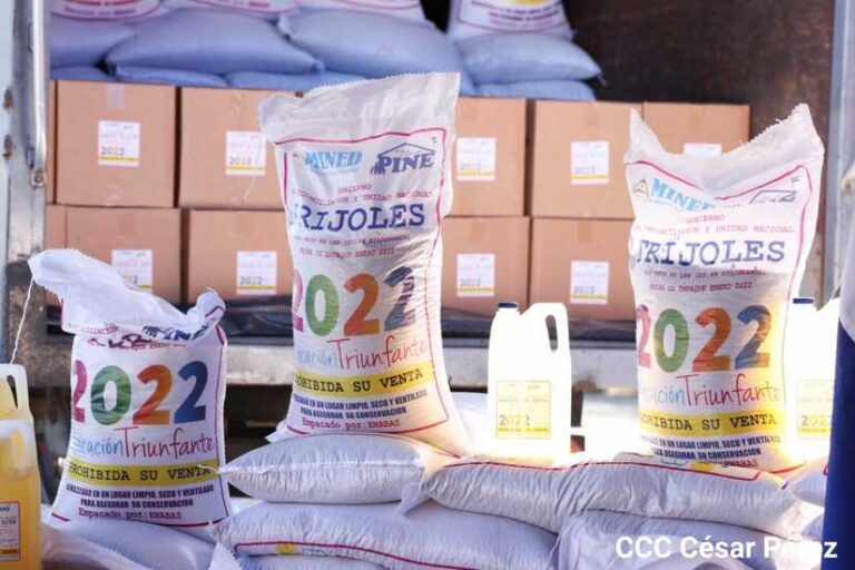 Tercera entrega de Merienda Escolar llega a Bluefields