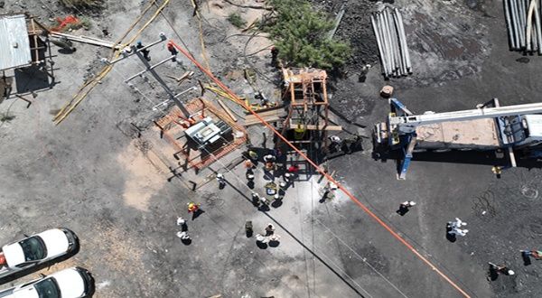 Suspenden temporalmente labores de rescate de mineros en México