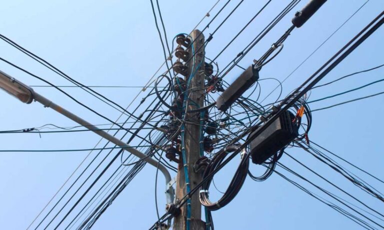 Fallece por descarga eléctrica