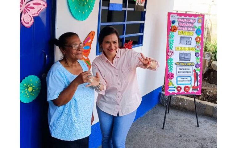 Entregan vivienda en el barrio Omar Torrijos