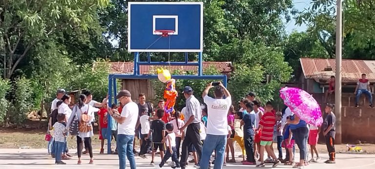 Inauguran cancha multiuso en Tipitapa
