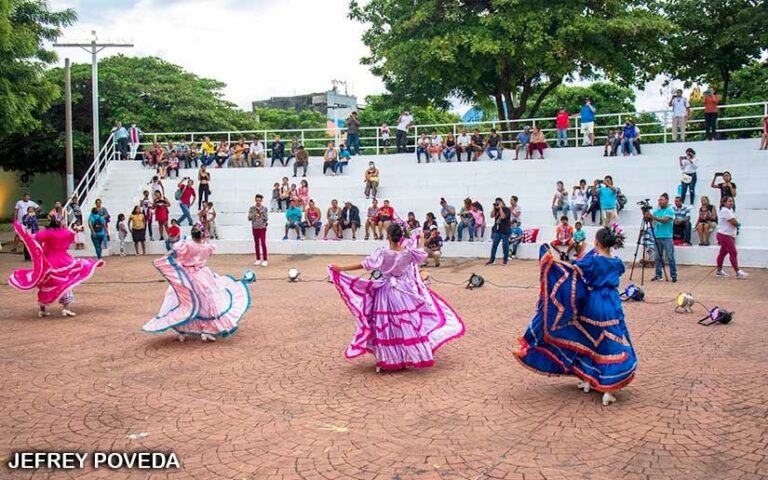 Saludan al Día Internacional del Folclore