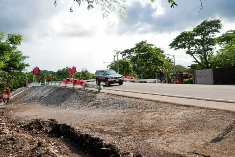 MTI inaugura el Puente Miraflores