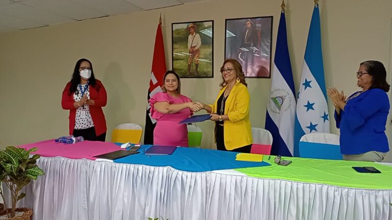 Nicaragua y Honduras firman acuerdo de protección a la niñez y familia
