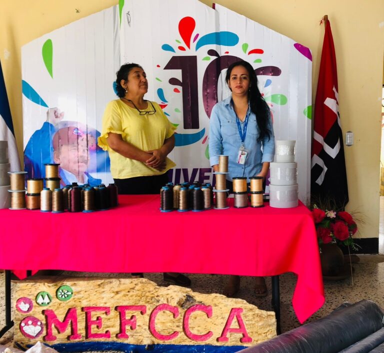 Capitalizan a emprendedores de Carazo en cuero y calzado